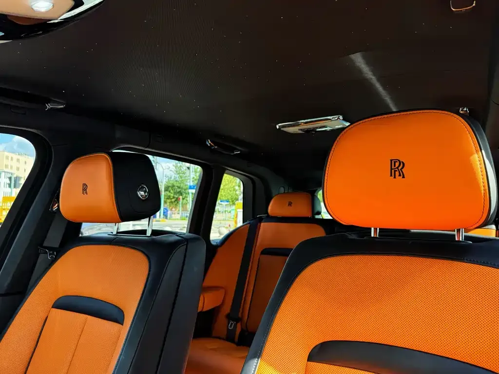 Rolls-Royce Cullinan 2021 из CN, фото 10