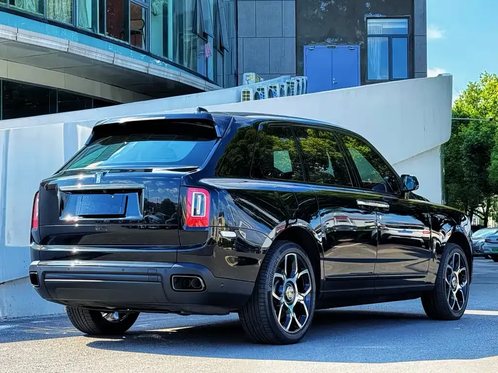 Rolls-Royce Cullinan 2021 из CN, фото 9