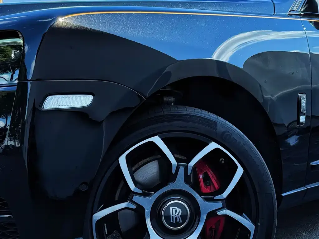 Rolls-Royce Cullinan 2021 из CN, фото 5