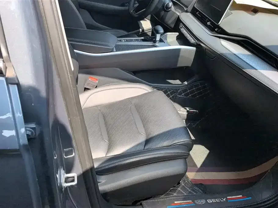 Geely Xingrui 2022 из CN, фото 3