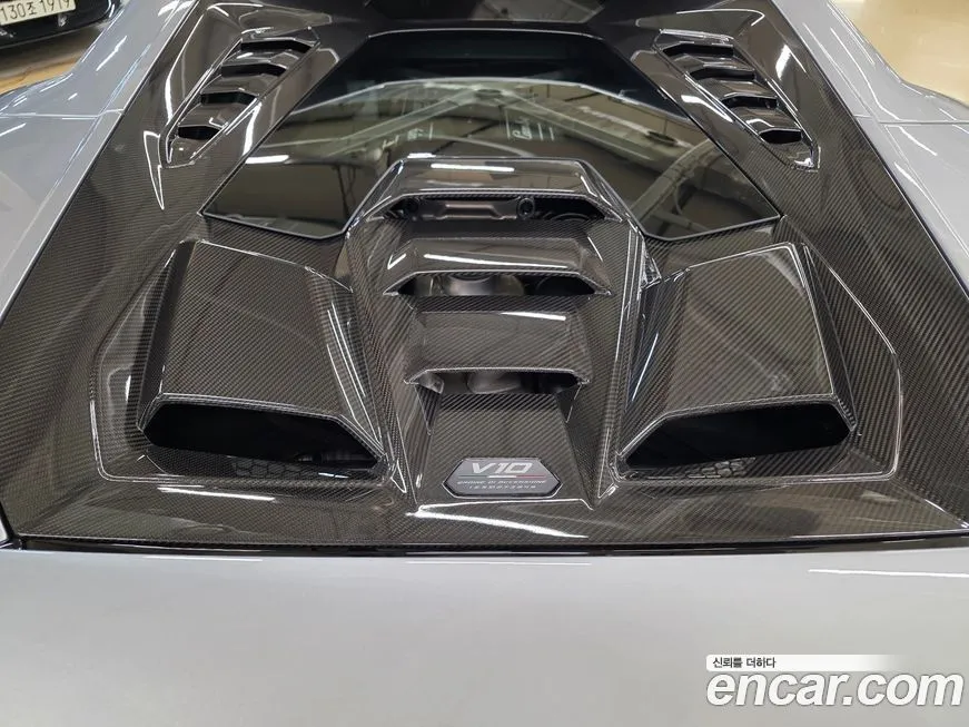 Lamborghini Huracan 2023 из KR, фото 4