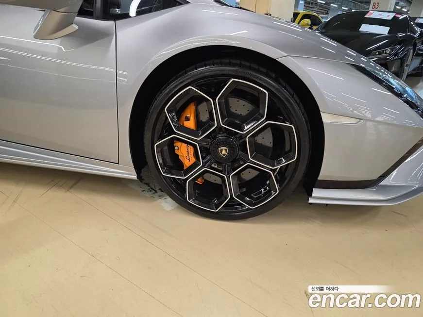 Lamborghini Huracan 2023 из KR, фото 6