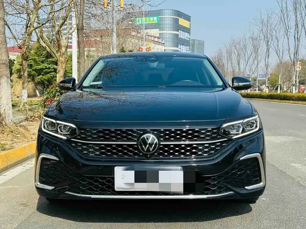 Volkswagen Passat — фото 9
