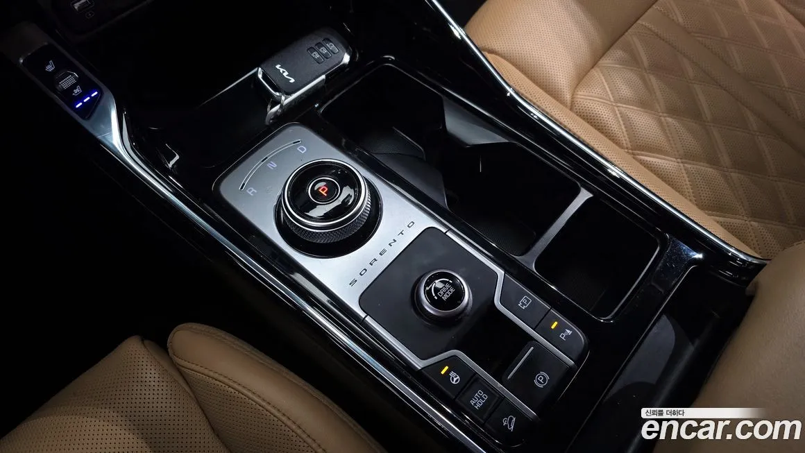 Kia Sorento — фото 5
