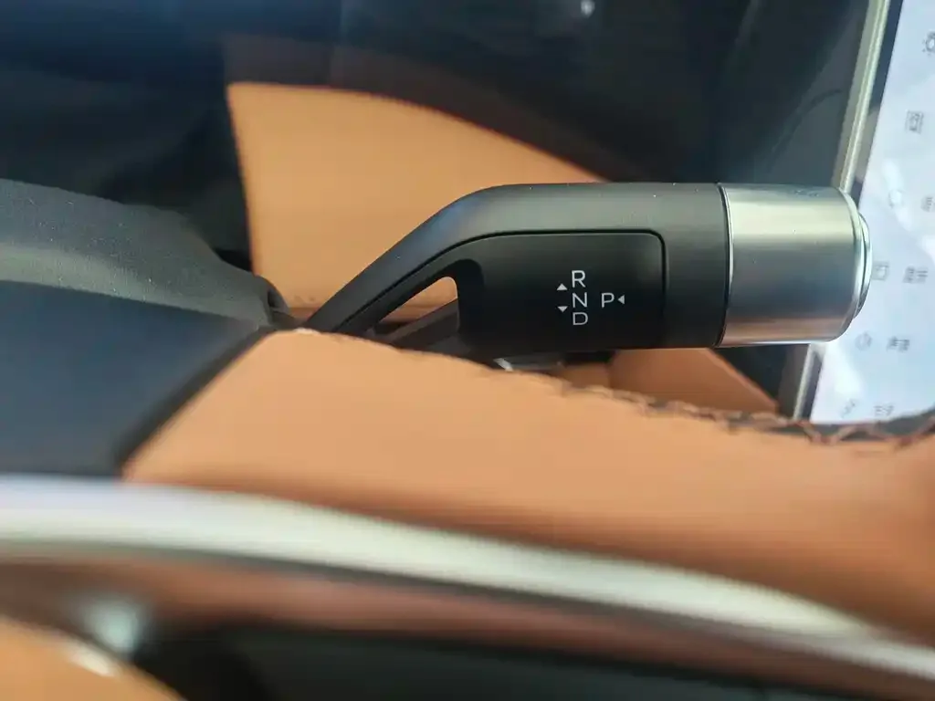 Geely Galaxy L7 2025 из CN, фото 6