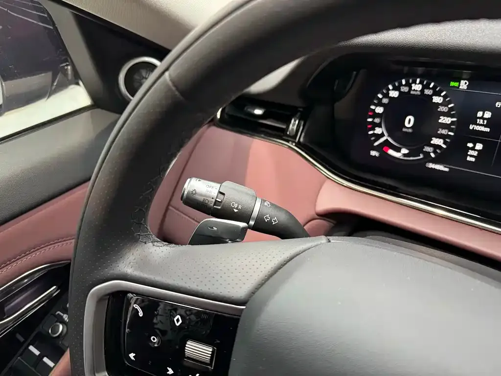 Land Rover Evoque — фото 3