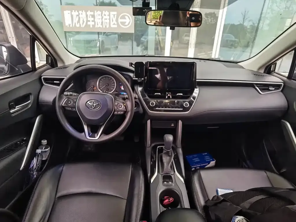 Toyota Corolla Cross 2022 из CN, фото 3