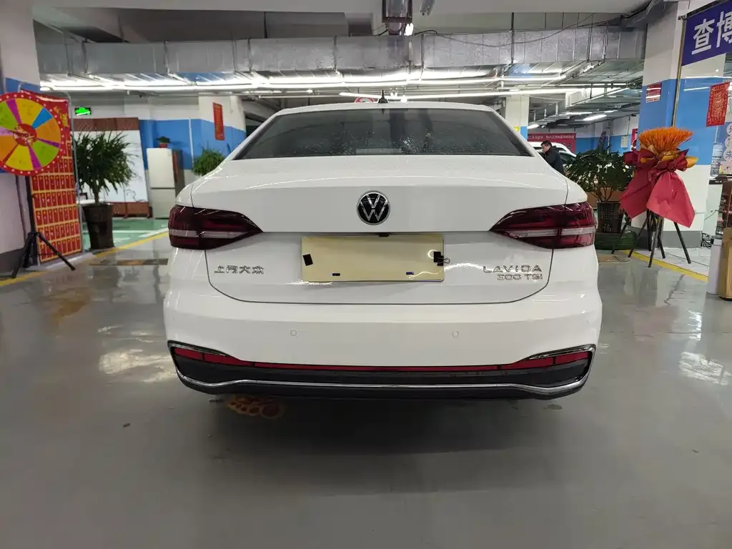 Volkswagen Lavida 2023 из CN, фото 8