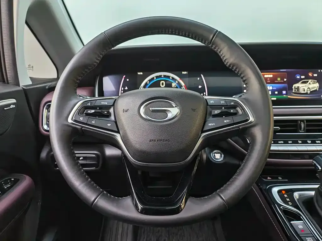 GAC Motor Trumpchi M6 — фото 5