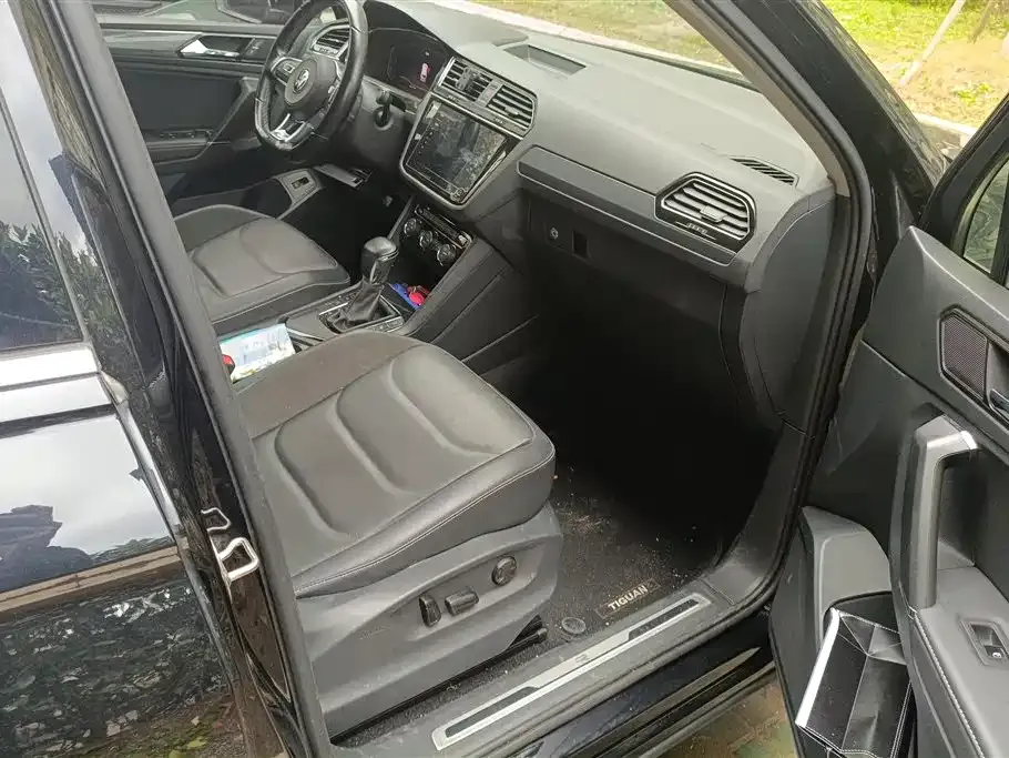 Volkswagen Tiguan L 2021 из CN, фото 10