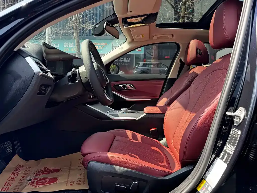 BMW i3 2025 из CN, фото 2
