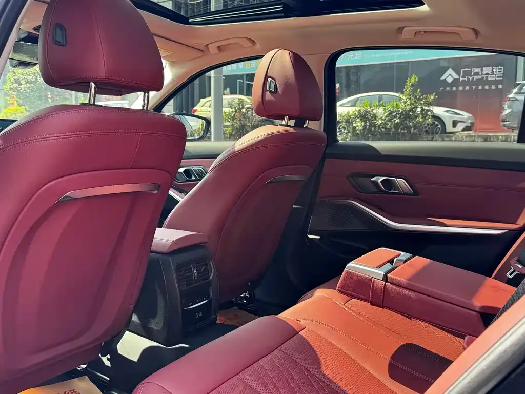 BMW i3 2025 из CN, фото 3
