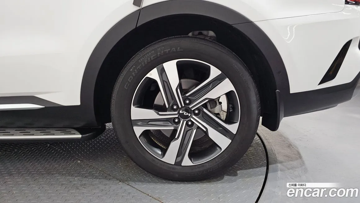 Kia Sorento 2023 из KR, фото 4