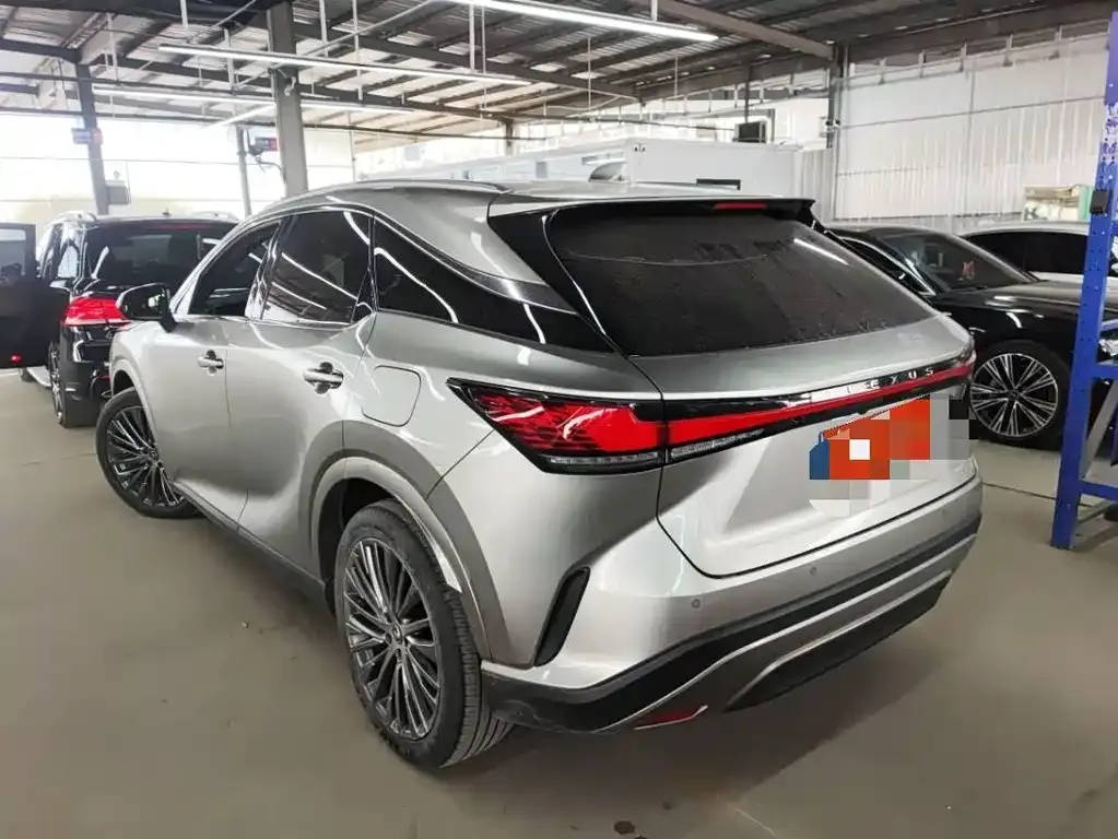 Lexus RX — фото 5