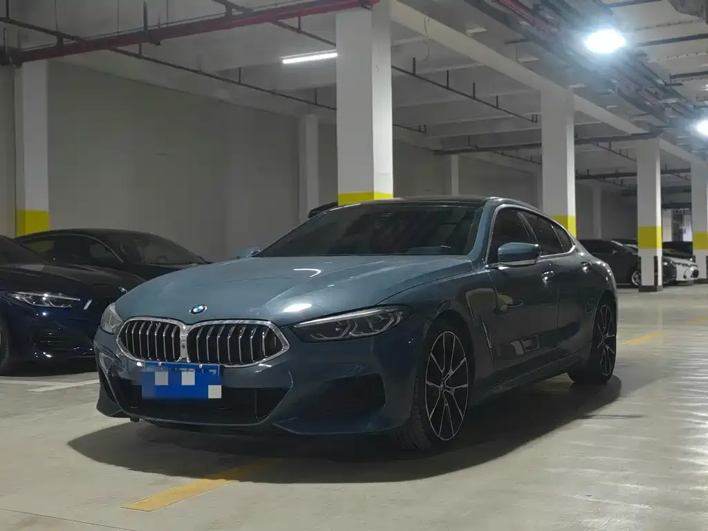 BMW 8 Series