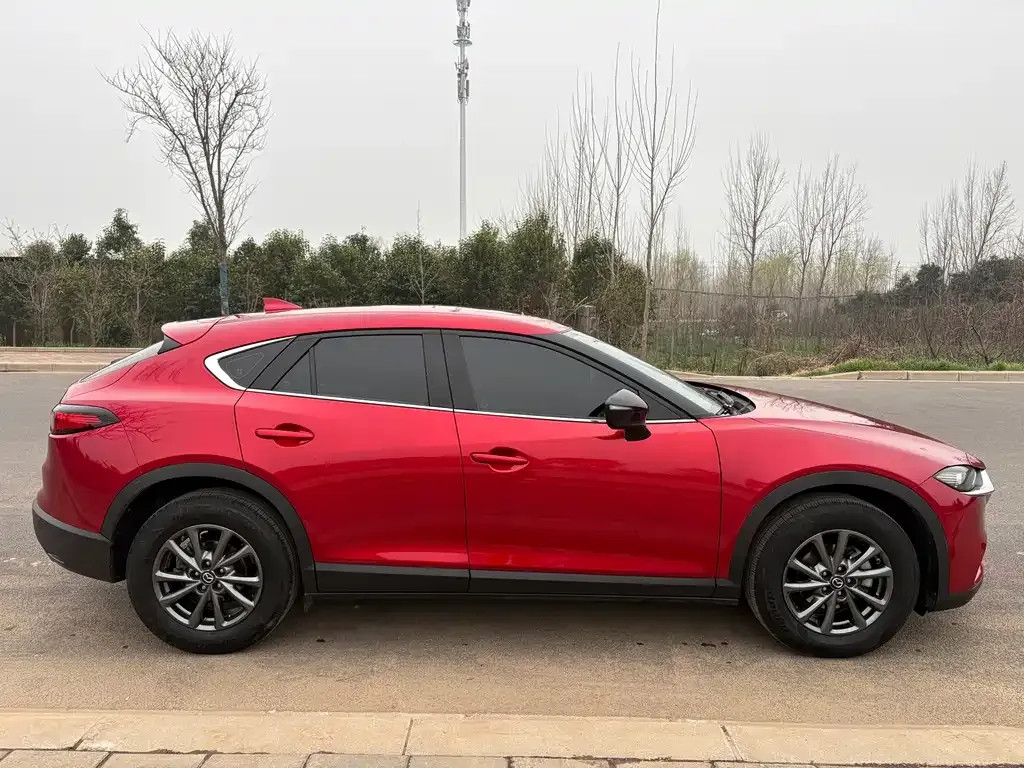 Mazda CX-4 2023 из CN, фото 3
