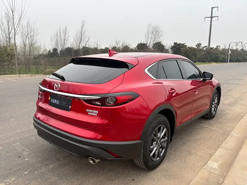 Mazda CX-4 2023 из CN, фото 4
