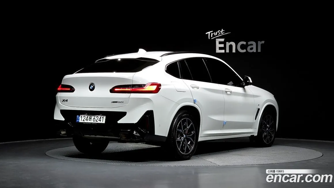 BMW X4 — фото 2
