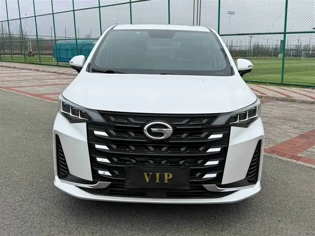 GAC Motor Trumpchi M6 — фото 10