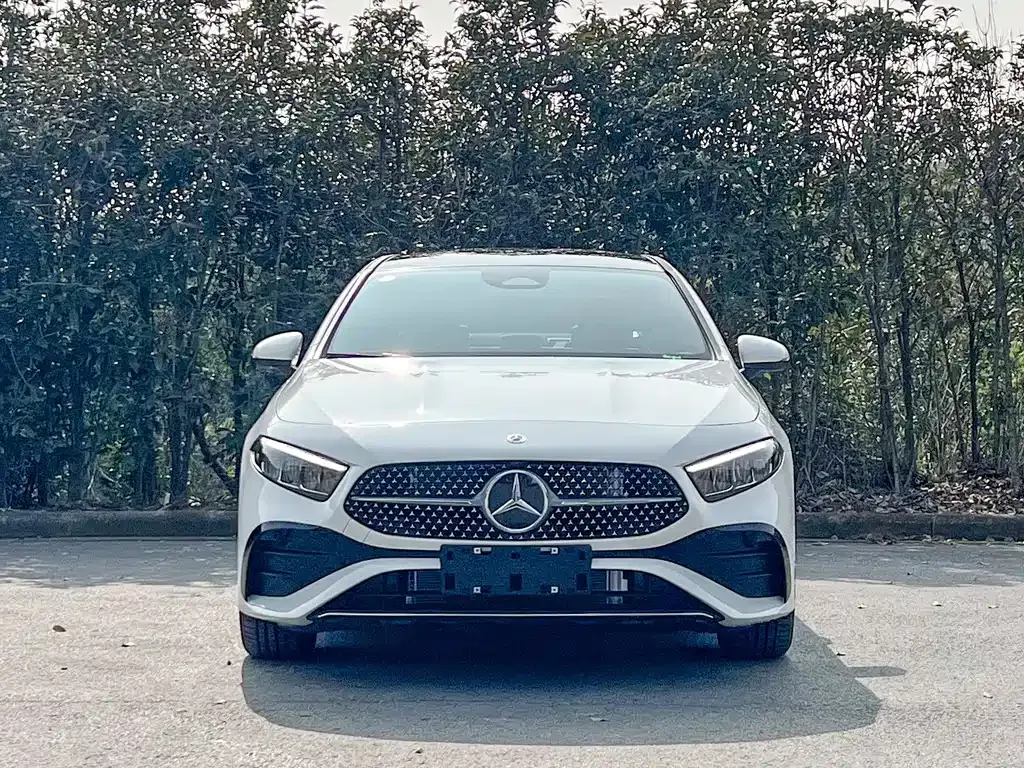Mercedes-Benz A-Class — фото 2
