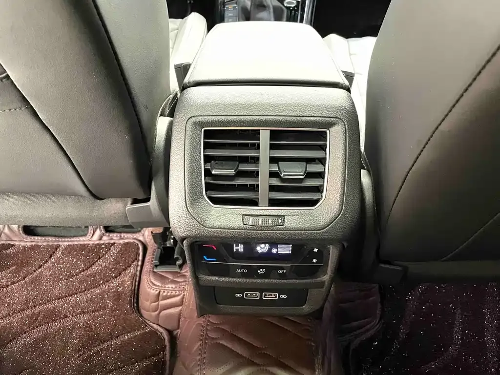 Volkswagen Tayron 2023 из CN, фото 8