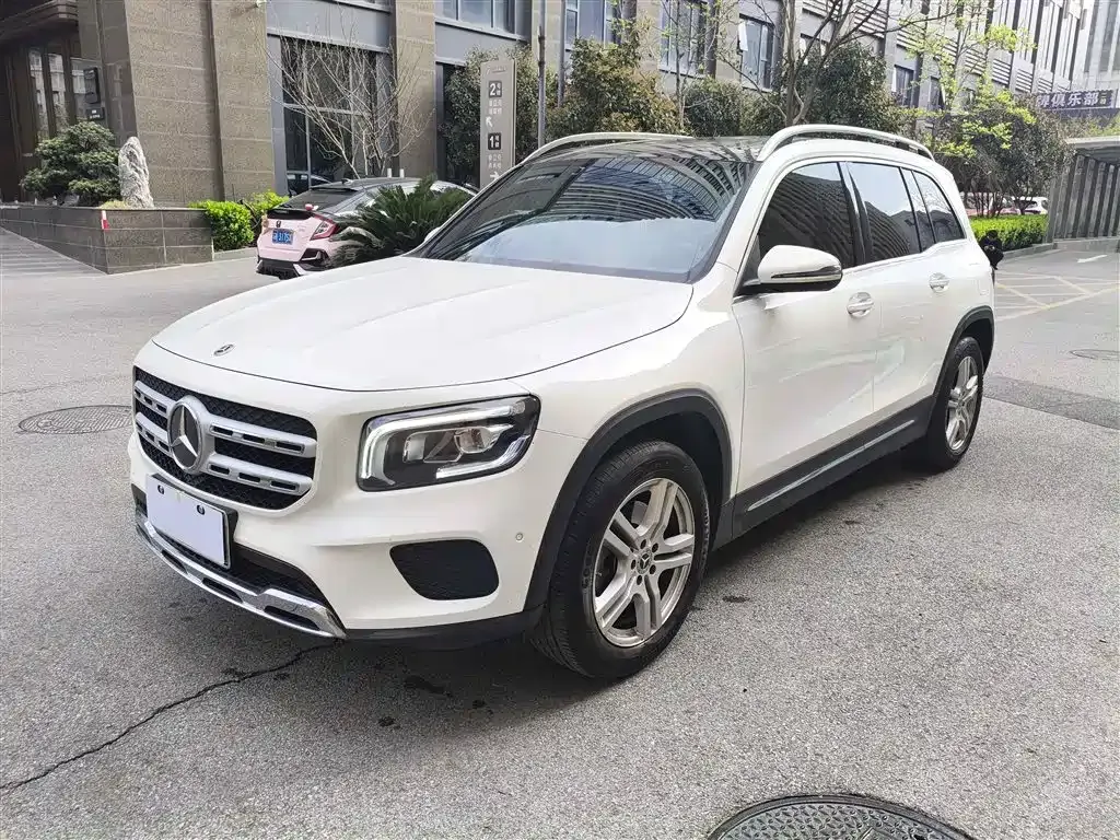 Mercedes-Benz GLB 2023 из CN, фото 9
