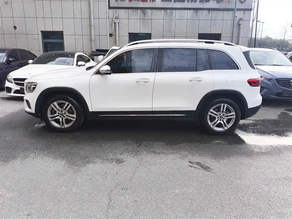 Mercedes-Benz GLB 2023 из CN, фото 8