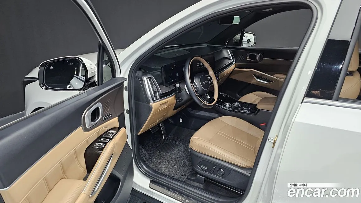 Kia Sorento — фото 10