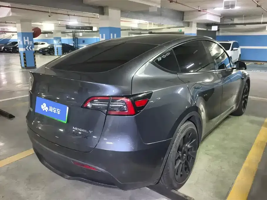 Tesla Model Y — фото 7