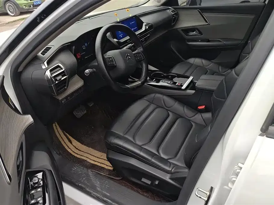 Citroen C5 X 2022 из CN, фото 6