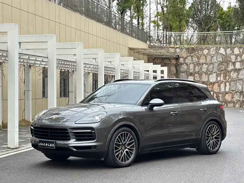 Porsche Cayenne 2023 из CN, фото 1