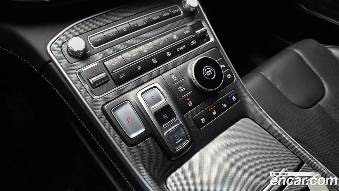 Hyundai Santafe — фото 3