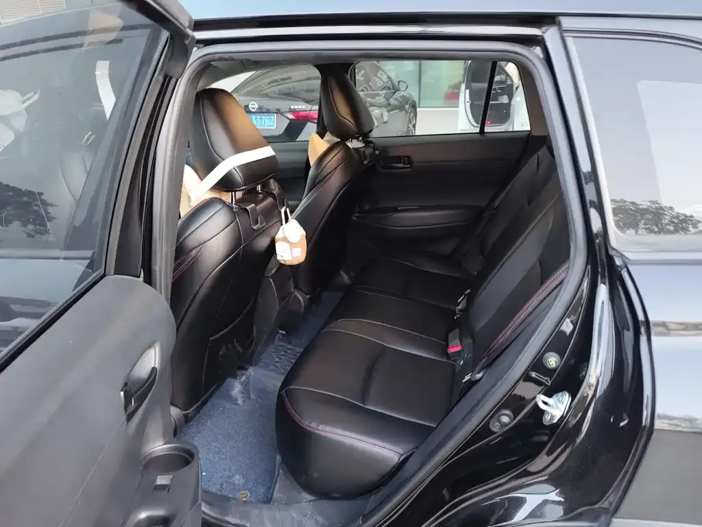 Toyota Frontlander 2022 из CN, фото 7