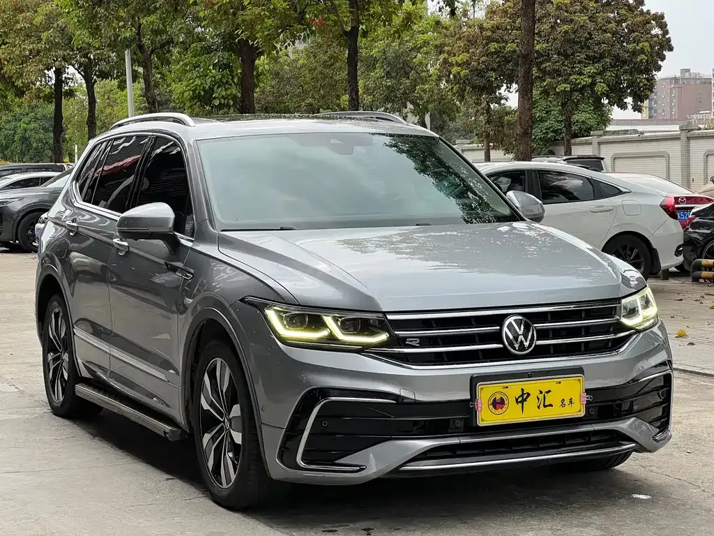 Volkswagen Tiguan L 2021 из CN, фото 10
