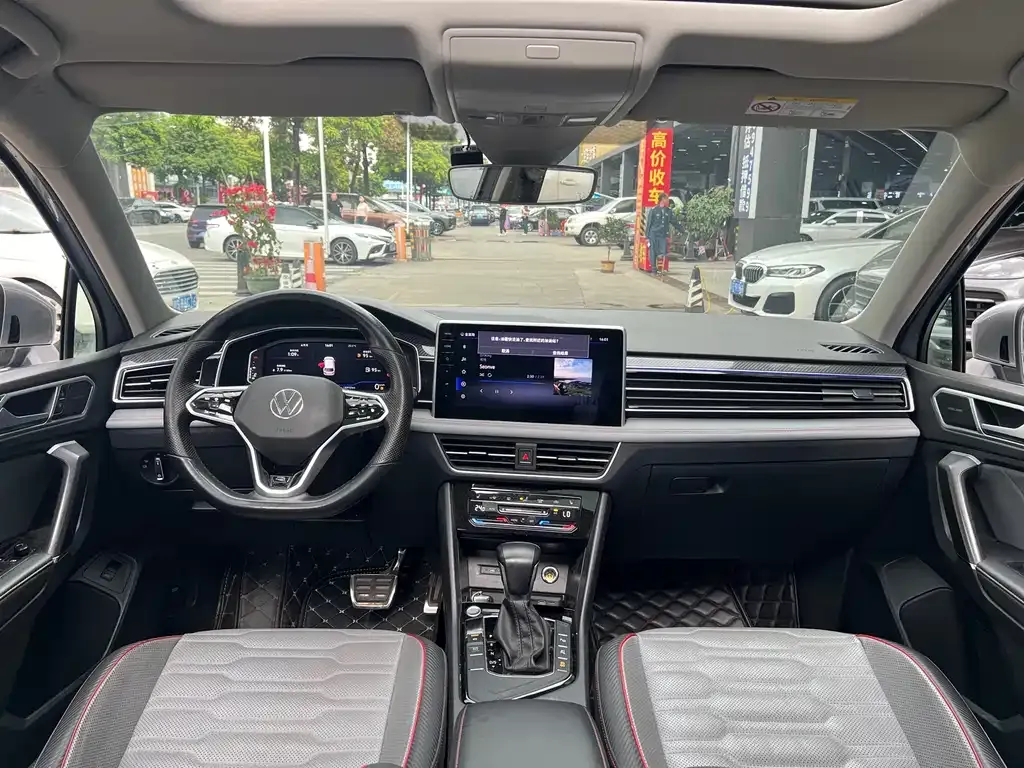 Volkswagen Tiguan L 2021 из CN, фото 2