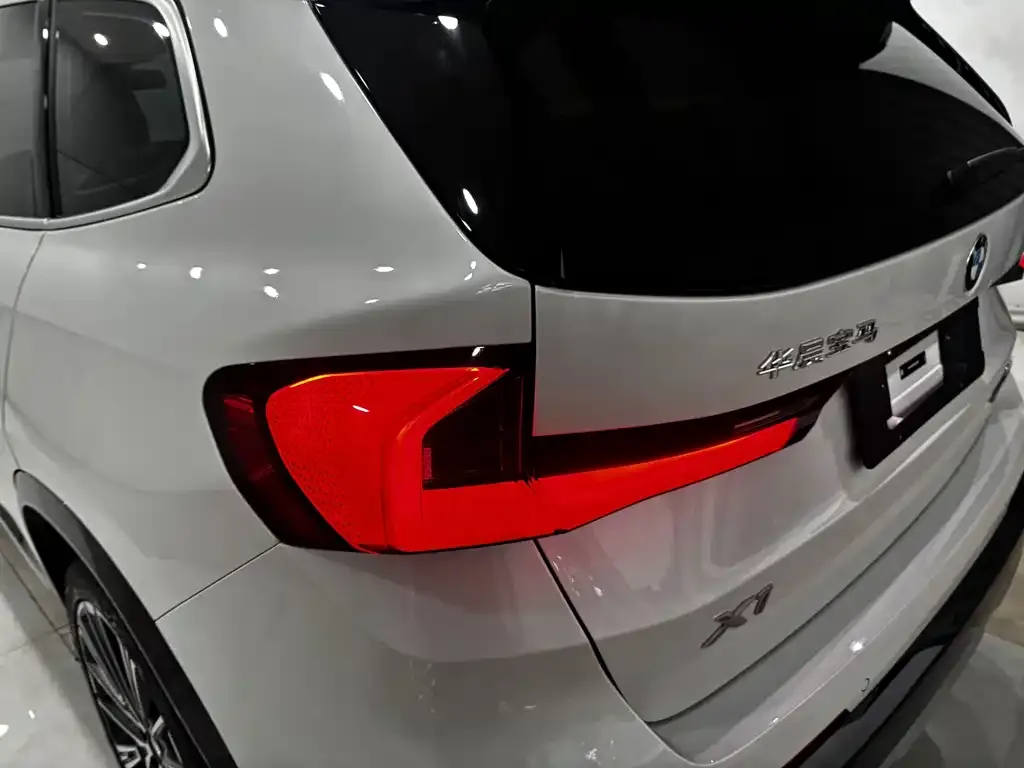 BMW X1 2024 из CN, фото 4