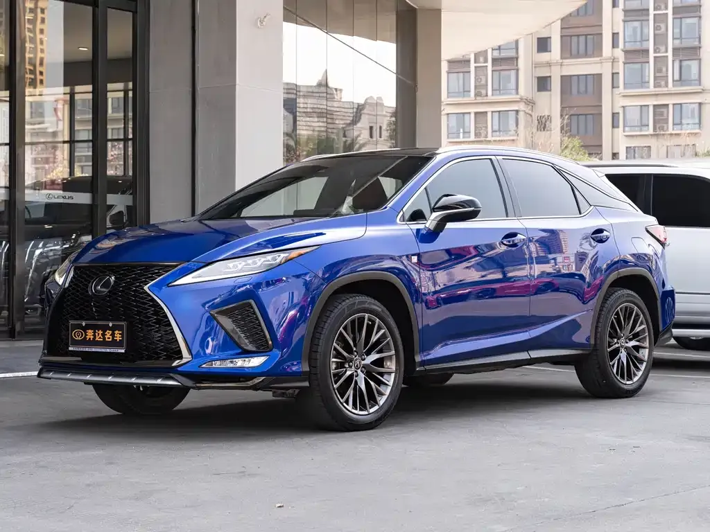 Lexus RX — фото 1