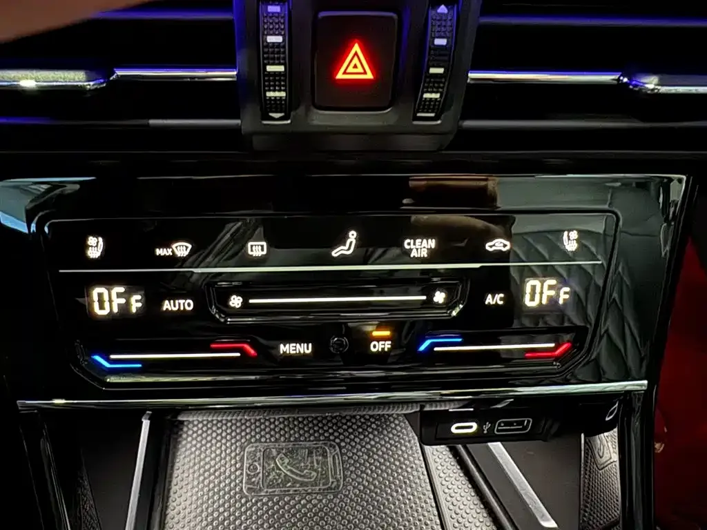 Volkswagen Passat 2021 из CN, фото 4