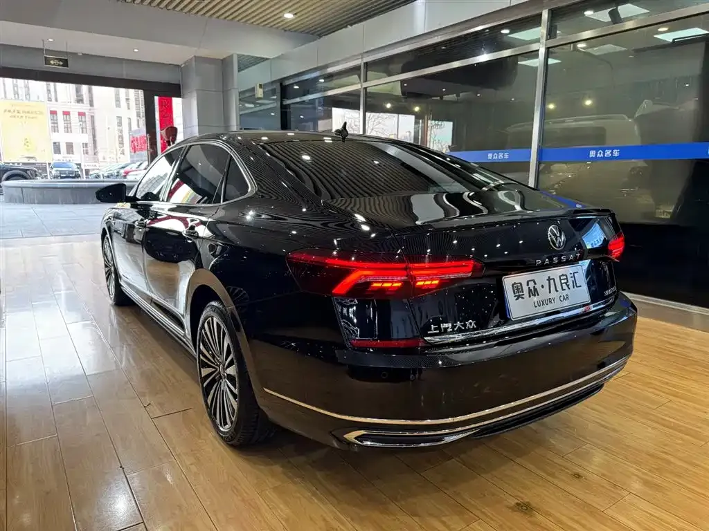 Volkswagen Passat 2021 из CN, фото 7