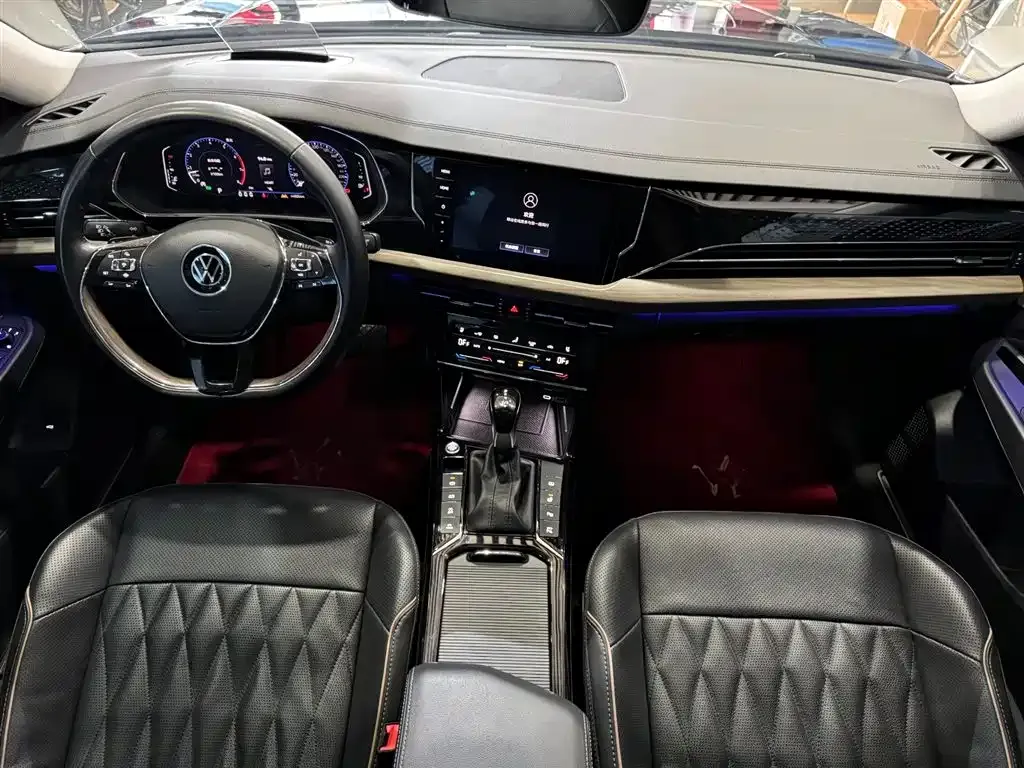 Volkswagen Passat 2021 из CN, фото 9