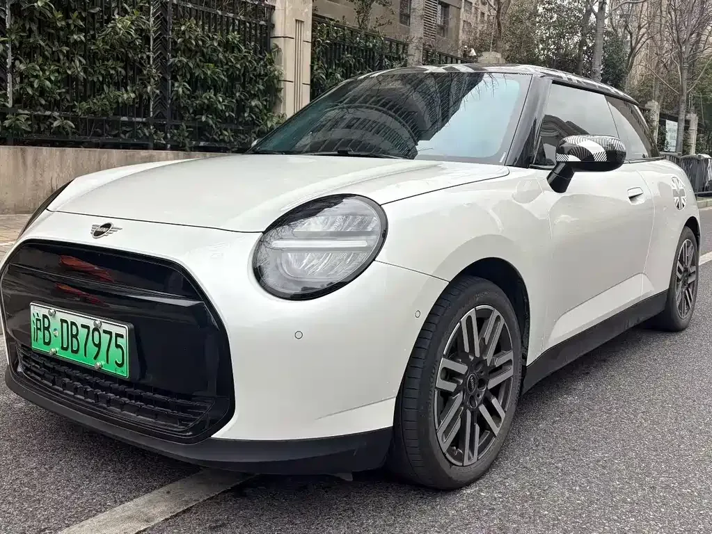 MINI Cooper EV 2025 из CN, фото 1