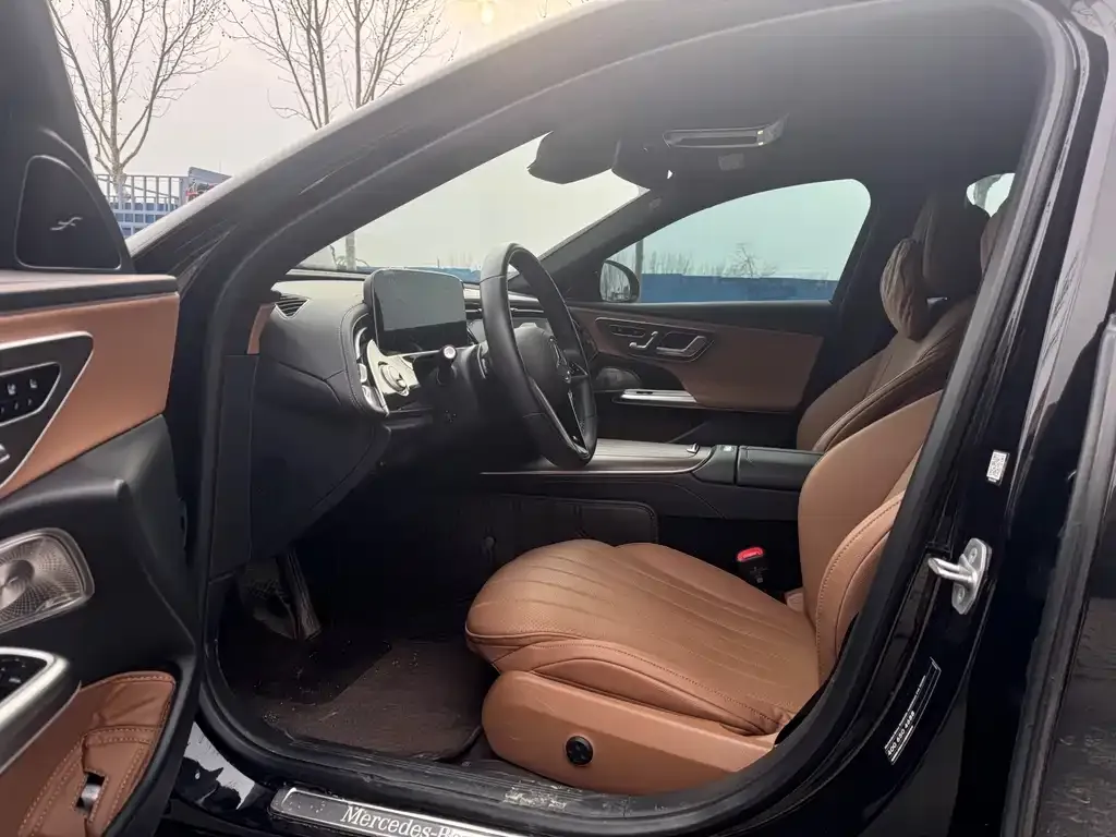 Mercedes-Benz E-Class 2024 из CN, фото 6