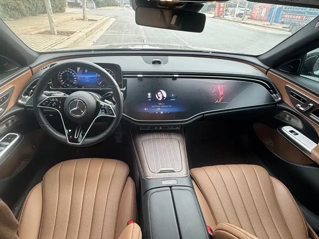 Mercedes-Benz E-Class 2024 из CN, фото 9