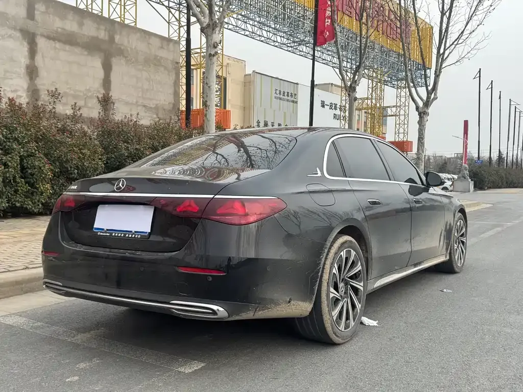 Mercedes-Benz E-Class 2024 из CN, фото 8