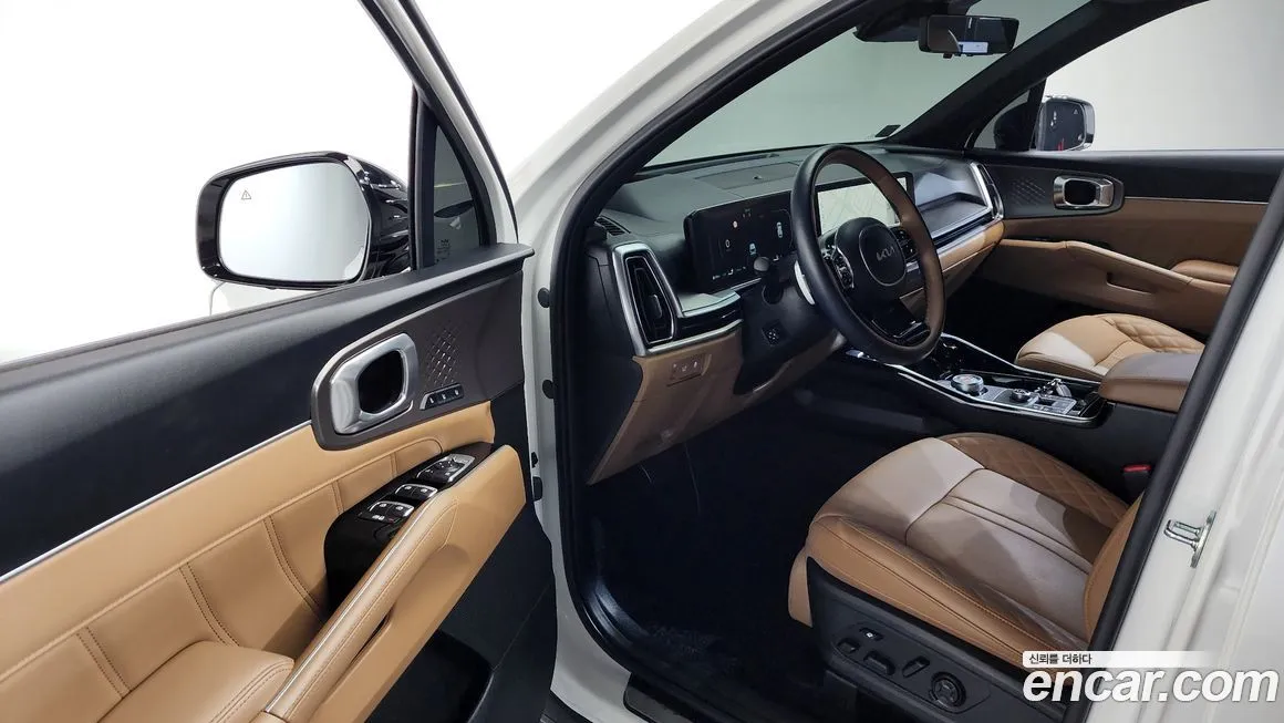 Kia Sorento — фото 5