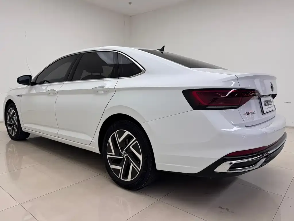 Volkswagen Sagitar 2022 из CN, фото 8