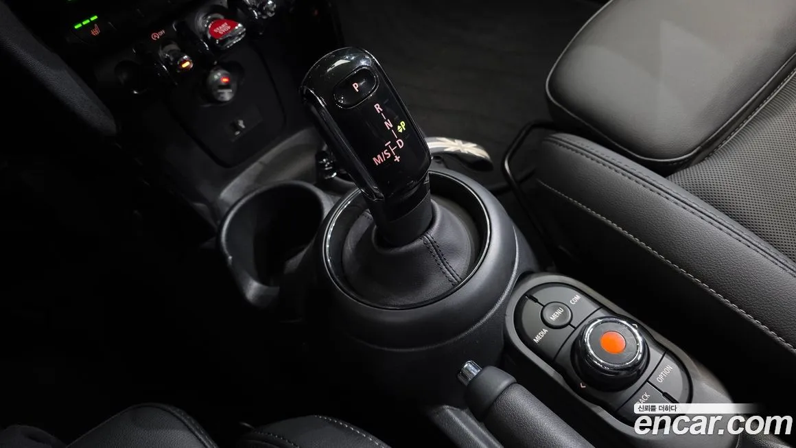 Mini Cooper 2023 из KR, фото 8