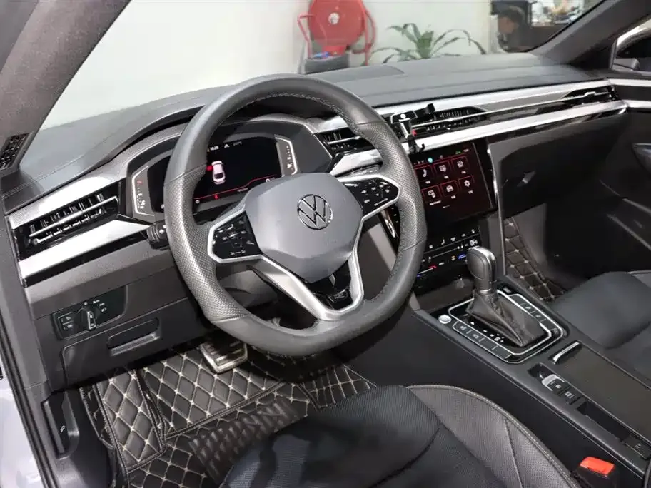 Volkswagen CC 2023 из CN, фото 6