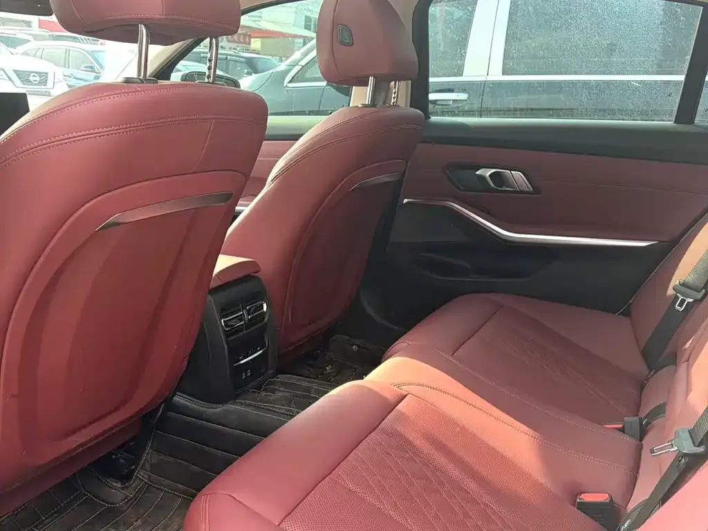 BMW 3 Series — фото 10