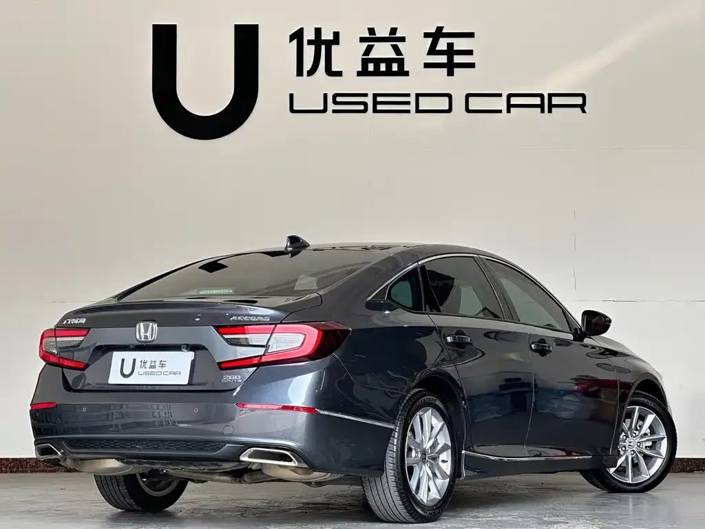 Honda Accord — фото 3